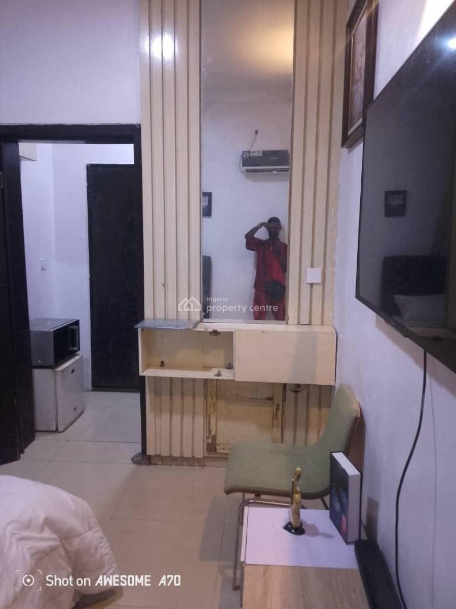 Furnished Studio Apartment, Osapa, Lekki, Lagos, Flat / Apartment for Rent