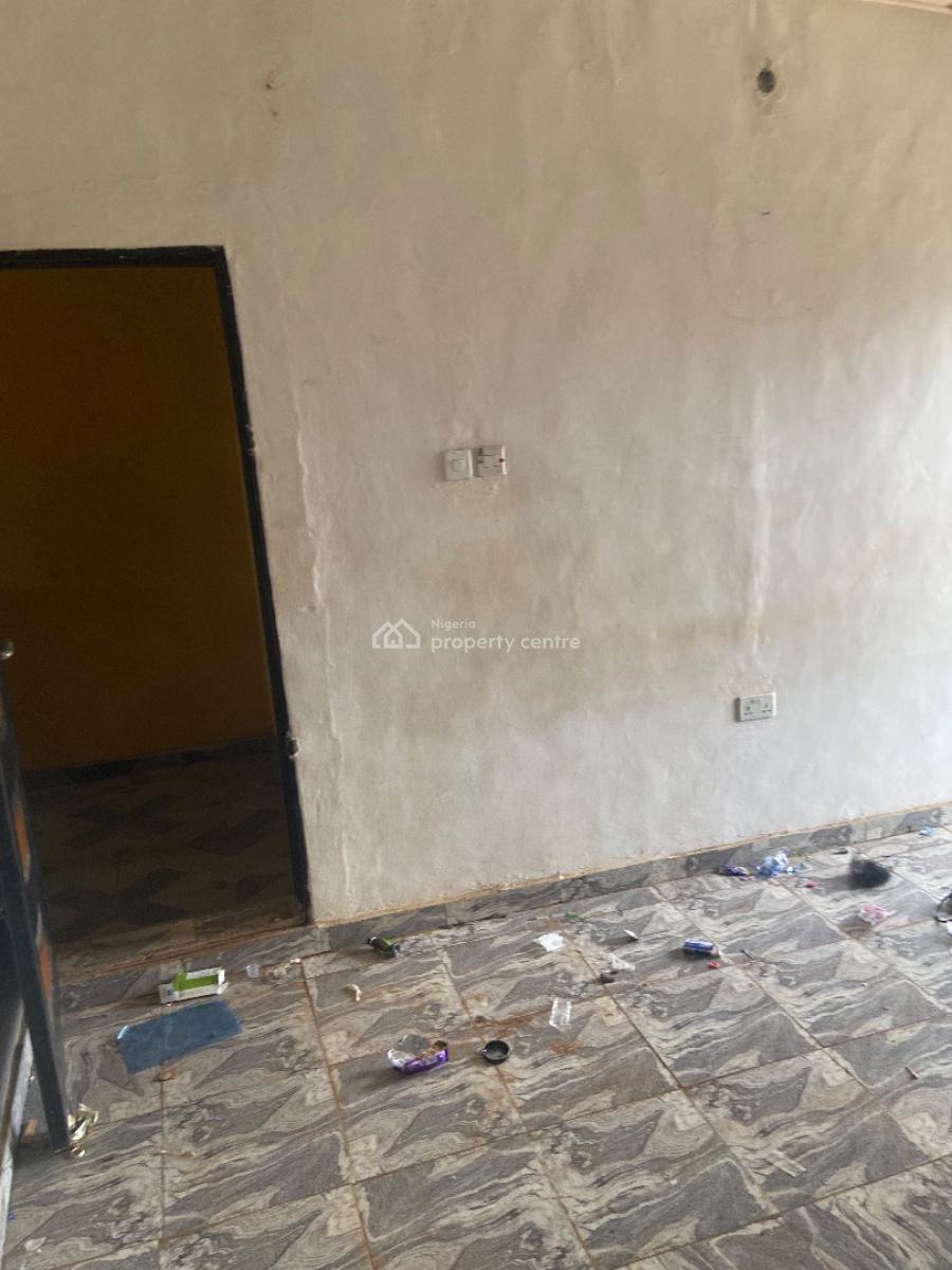 a Clean and Spacious Bedroom and Parlor, Parafa , Along Lucky Fiber Road, Ikorodu, Lagos, Flat / Apartment for Rent