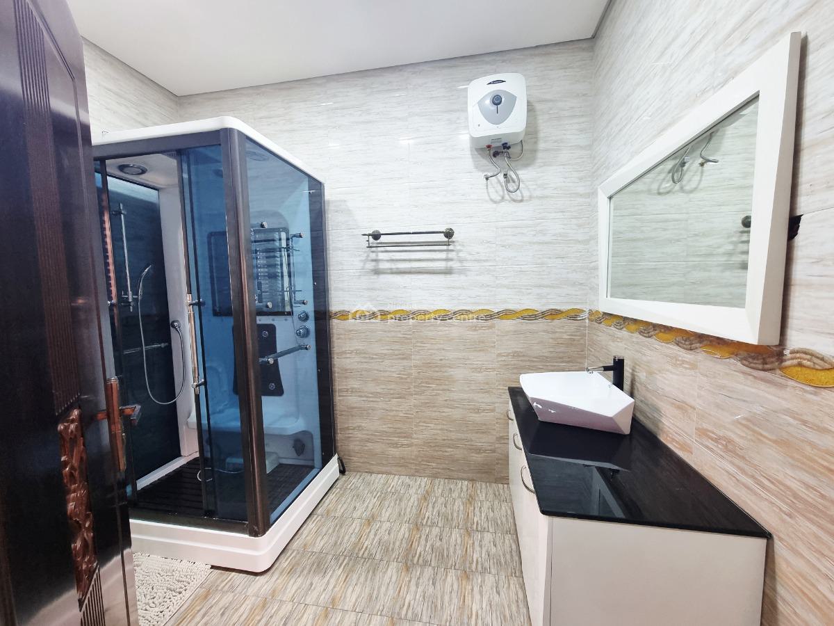 Lovely 3 Bedroom Apartment with Swimming Pool & Gym, Kalabari Street, Off Queena Drive, Old Ikoyi, Ikoyi, Lagos, Flat / Apartment Short Let