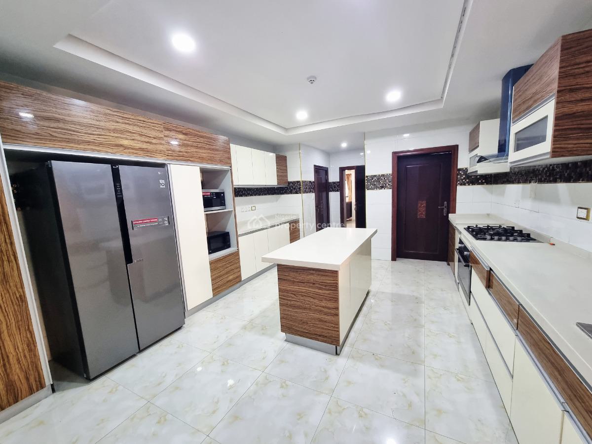 Lovely 3 Bedroom Apartment with Swimming Pool & Gym, Kalabari Street, Off Queena Drive, Old Ikoyi, Ikoyi, Lagos, Flat / Apartment Short Let