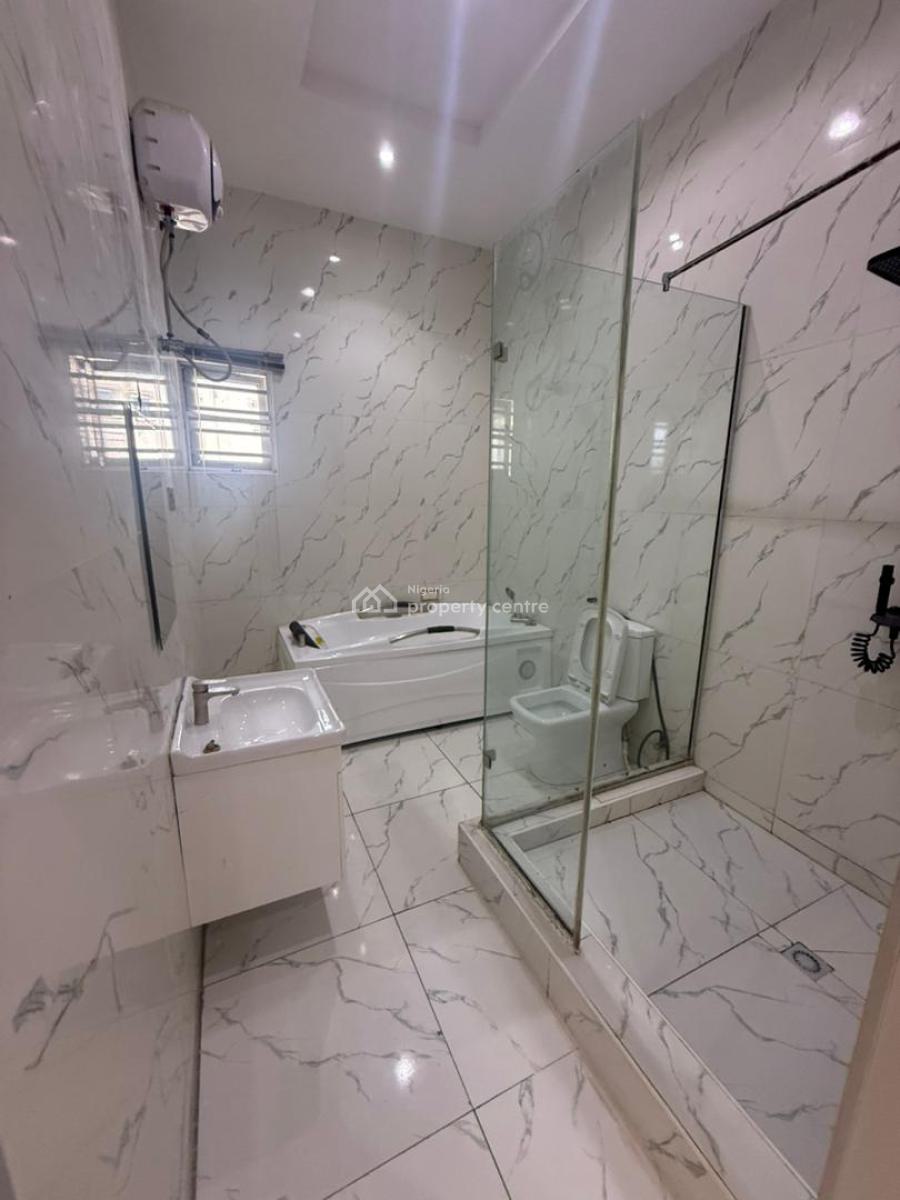 a Luxury Shared Apartment, Orchid Road, Eleganza, Lekki, Lagos, Self Contain (single Rooms) for Rent