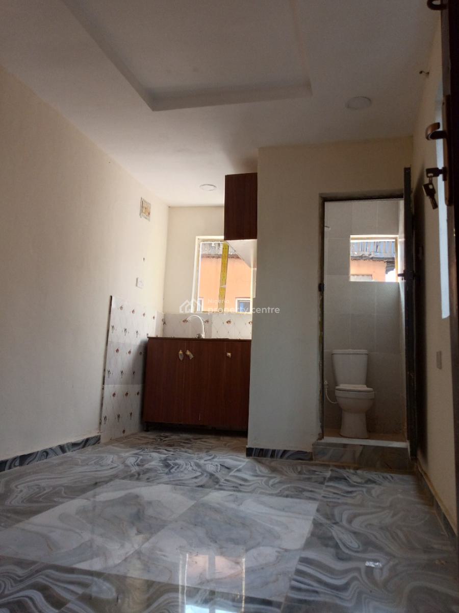 Newly Built Standard Spacious Roomself with Kitchen Cabinet, Painted, Yaba, Lagos, Self Contain (single Rooms) for Rent