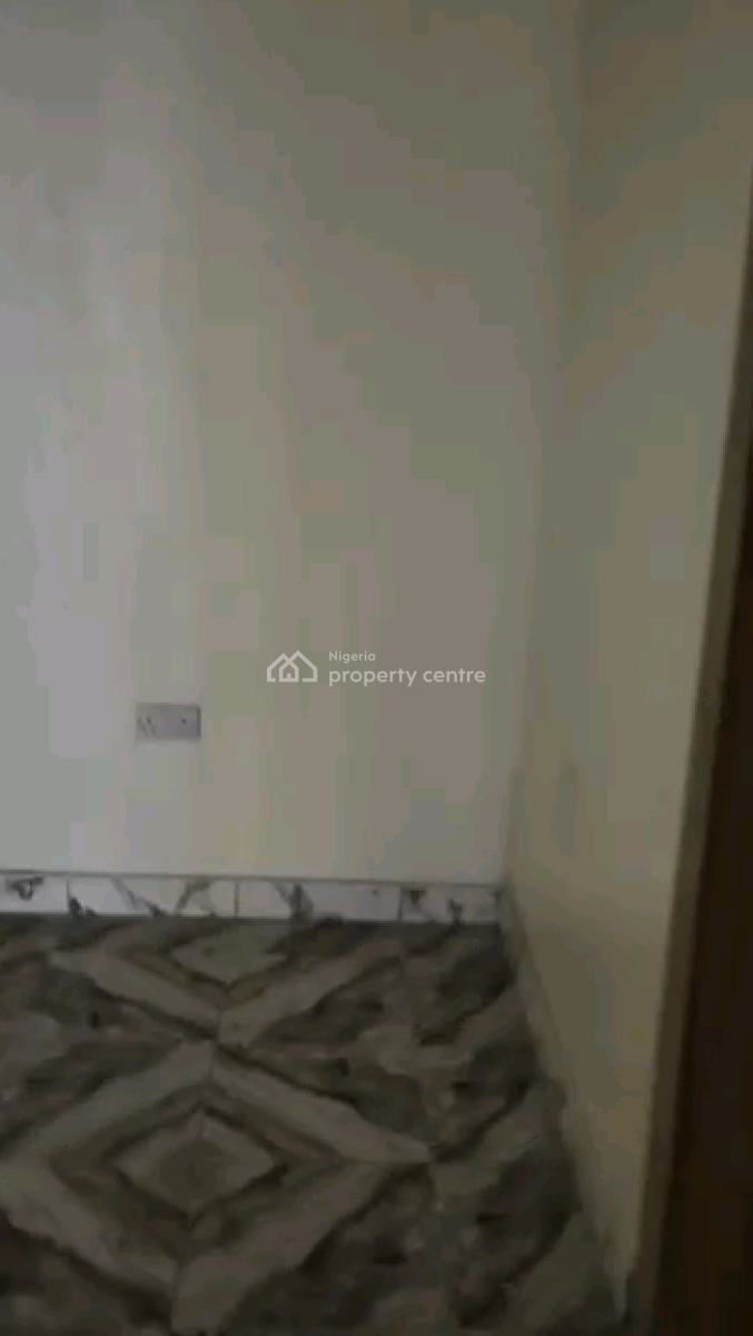 a Brand New 2 Bedroom Flat, Shomolu, Lagos, Flat / Apartment for Rent