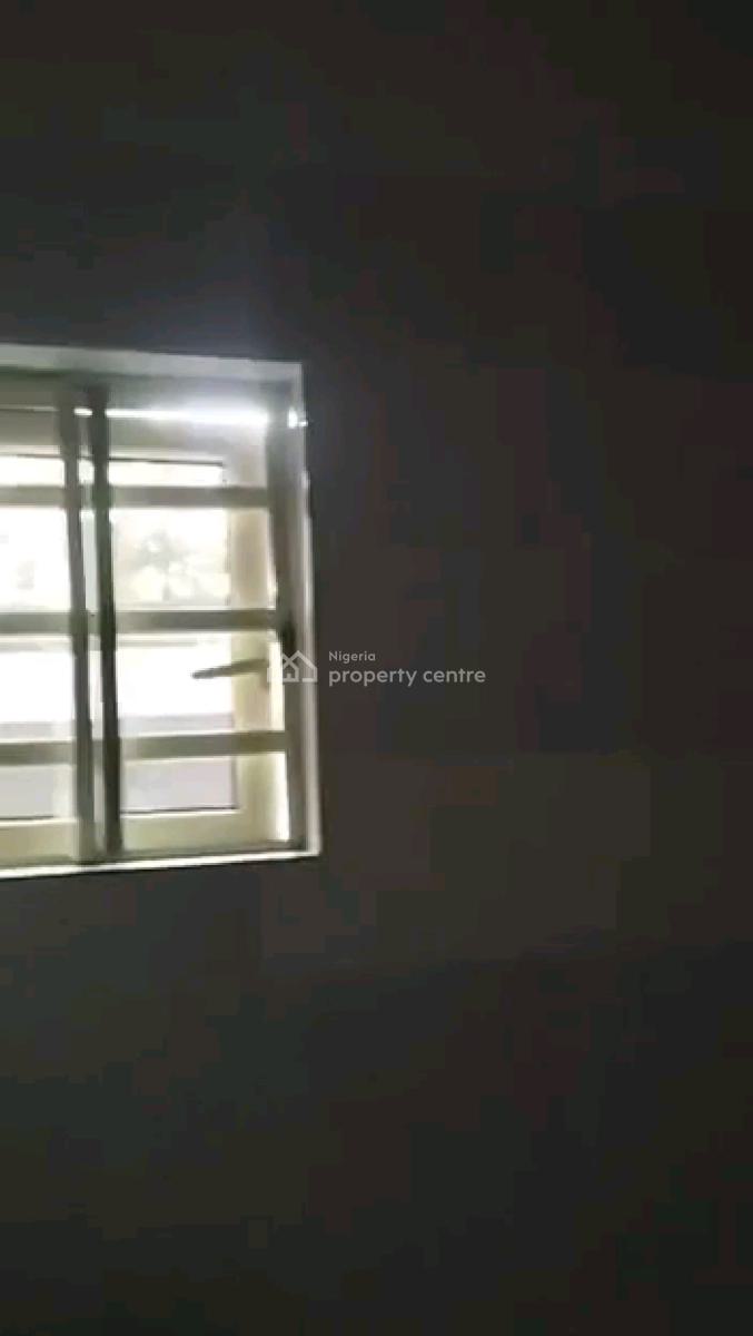 a Brand New 2 Bedroom Flat, Shomolu, Lagos, Flat / Apartment for Rent