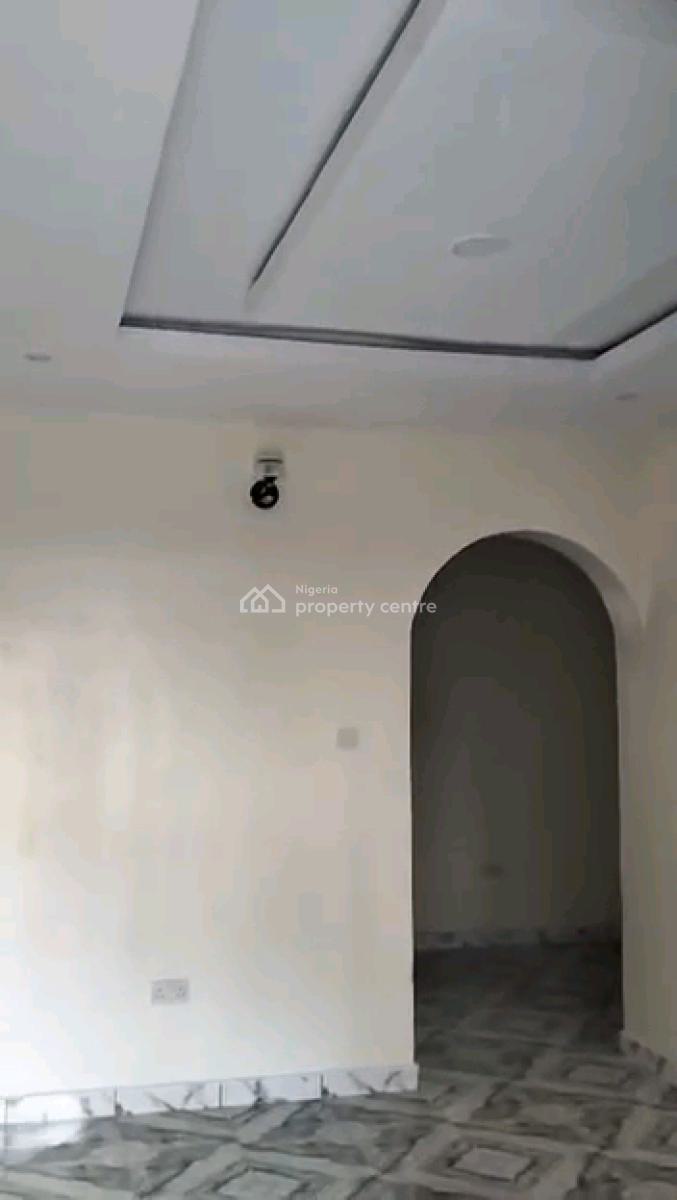a Brand New 2 Bedroom Flat, Shomolu, Lagos, Flat / Apartment for Rent