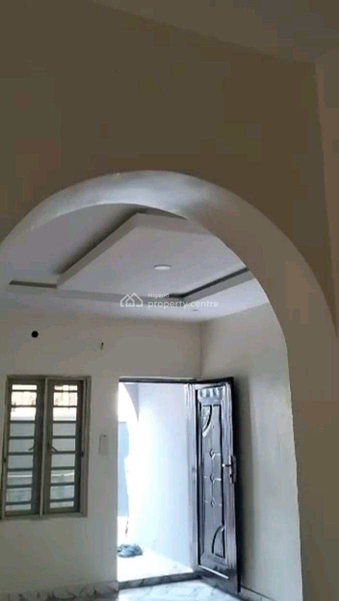 a Brand New 2 Bedroom Flat, Shomolu, Lagos, Flat / Apartment for Rent