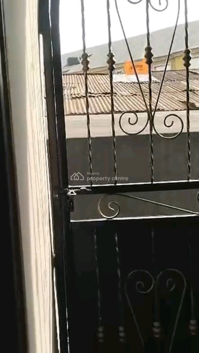 a Brand New 2 Bedroom Flat, Shomolu, Lagos, Flat / Apartment for Rent