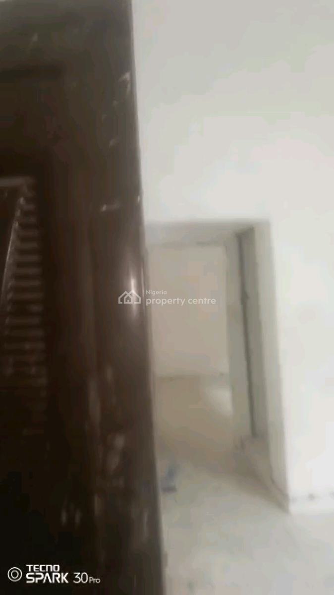 Newly Built, Standard and Executive  Mini Flat, Adekunle, Yaba, Lagos, Mini Flat (room and Parlour) for Rent