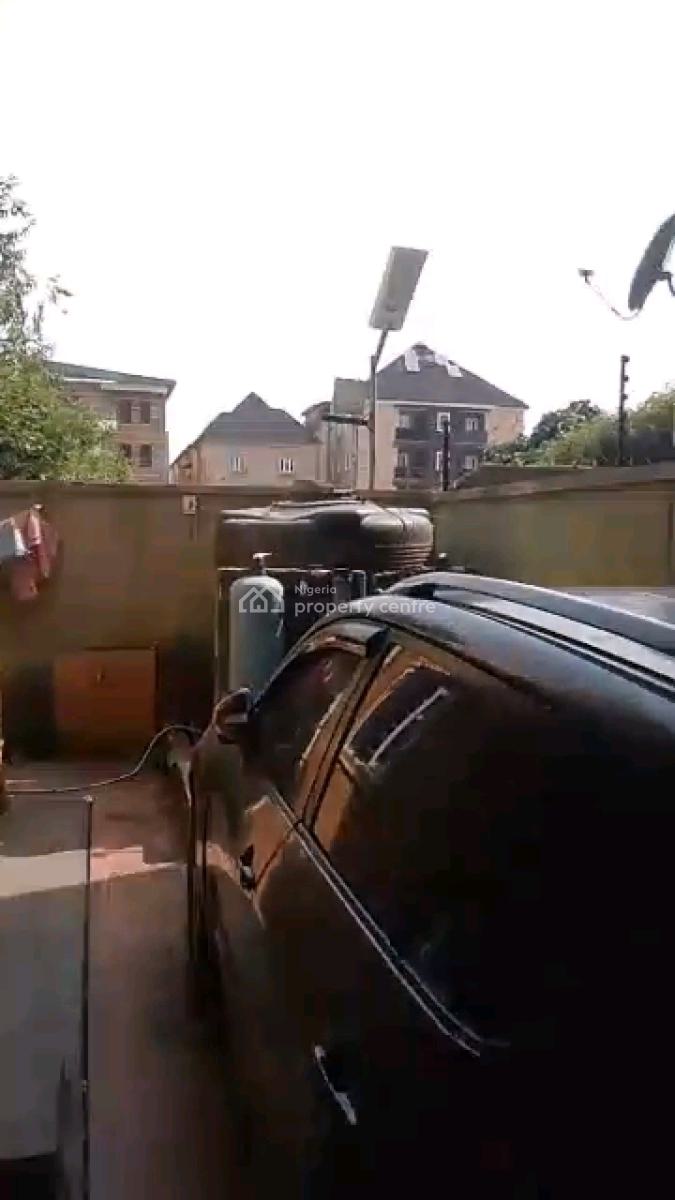 Standard N Executive  Mini Flat, Adekunle, Yaba, Lagos, Mini Flat (room and Parlour) for Rent