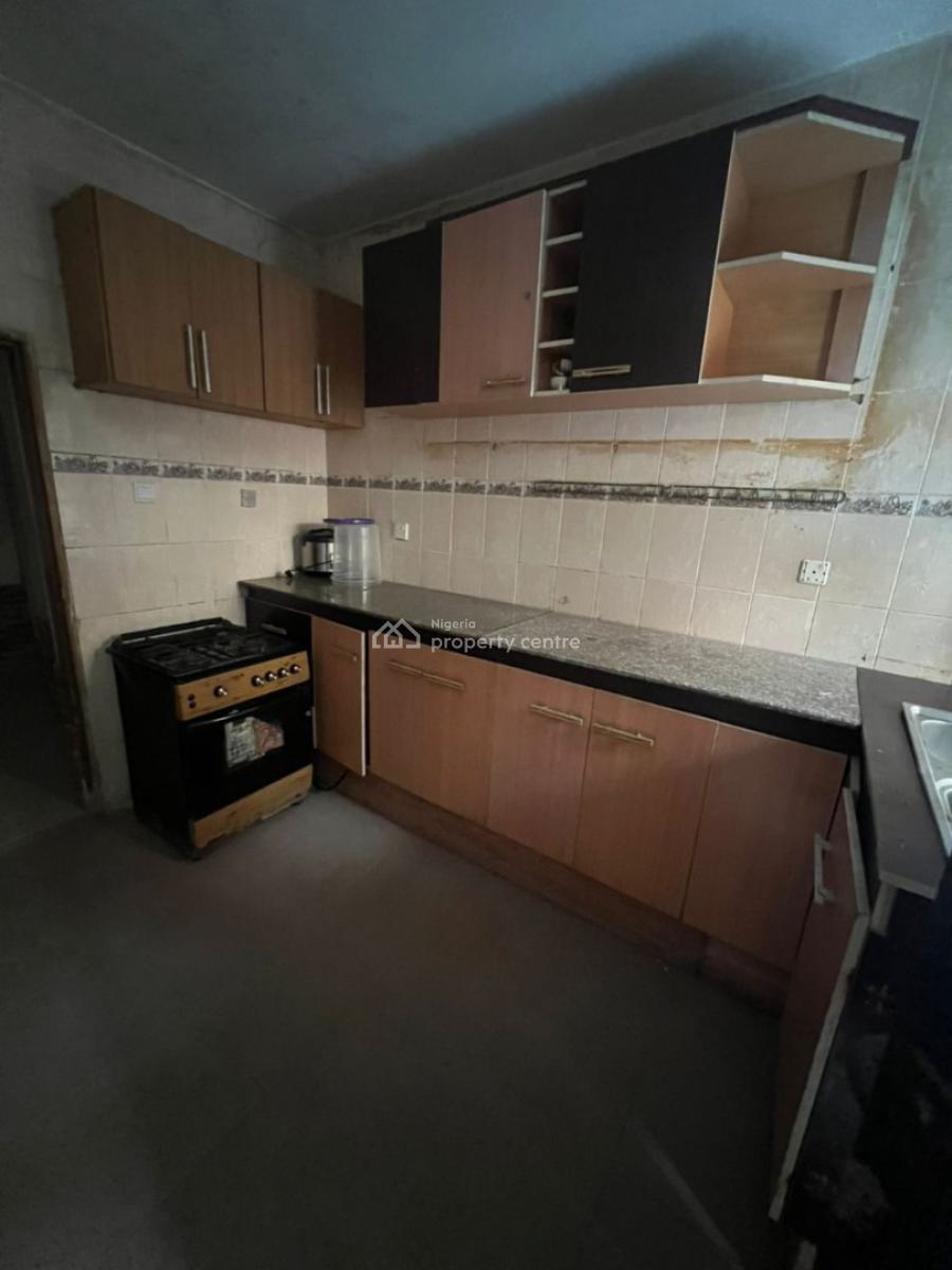 Spacious One Room Self Con, Eletu Avenue, Osapa, Lekki  Kitchen Is Shared with 3, Lekki, Lagos, Self Contain (single Rooms) for Rent