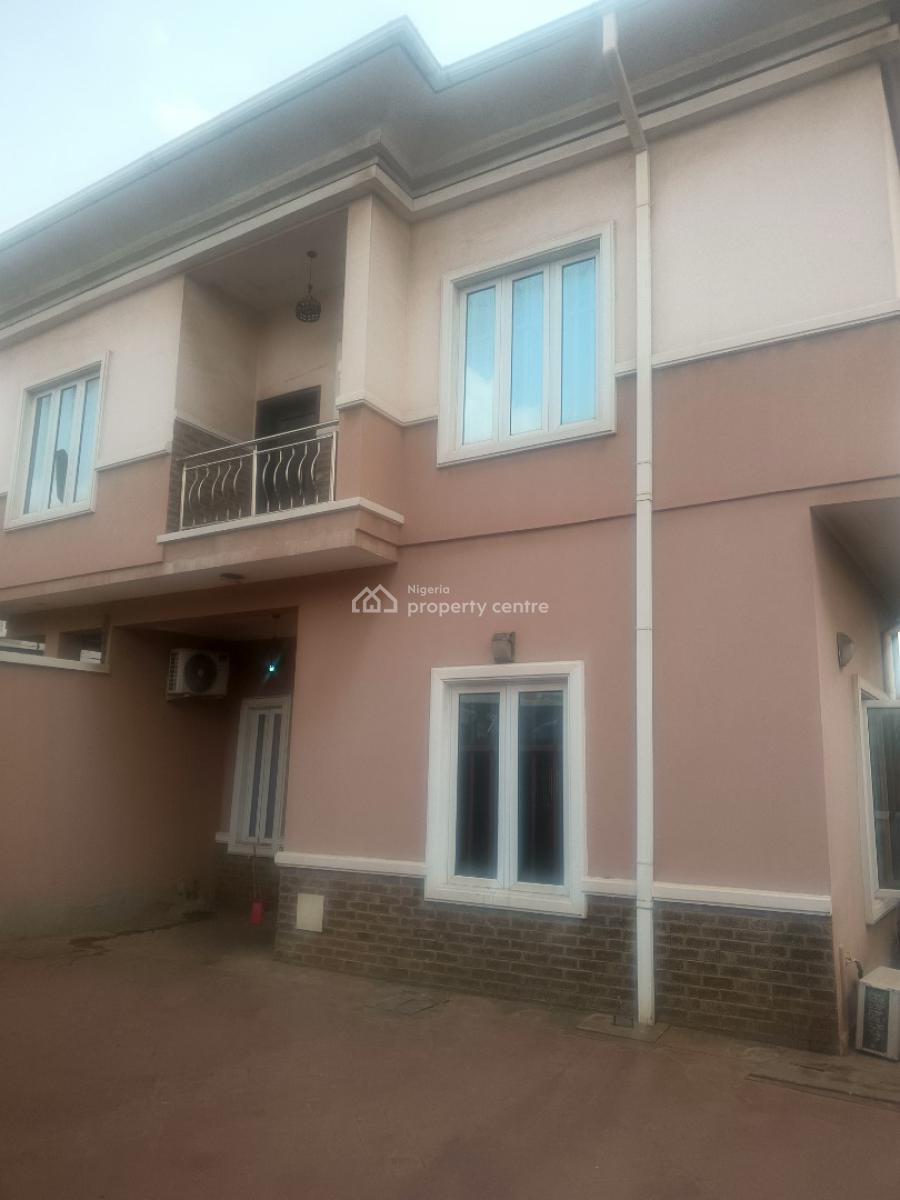 Modern 4 Bedrm Semi Duplex (self Compound), Inside Magodo Gra 2 Lagos, Gra Phase 2, Magodo, Lagos, Semi-detached Duplex for Rent