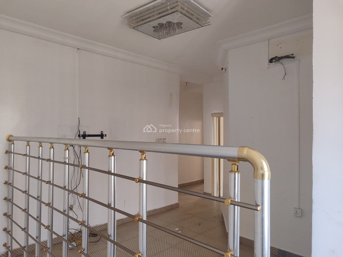 3 Bedrooms Semi Detached Duplex with a Room Bq., Cluster 1 Estate, Ikota, Lekki, Lagos, Semi-detached Duplex for Rent