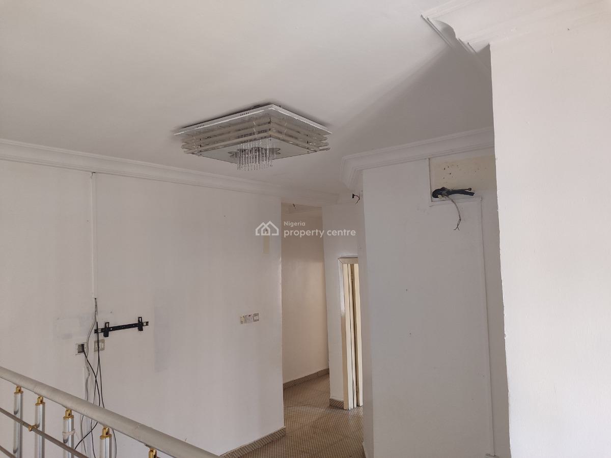 3 Bedrooms Semi Detached Duplex with a Room Bq., Cluster 1 Estate, Ikota, Lekki, Lagos, Semi-detached Duplex for Rent