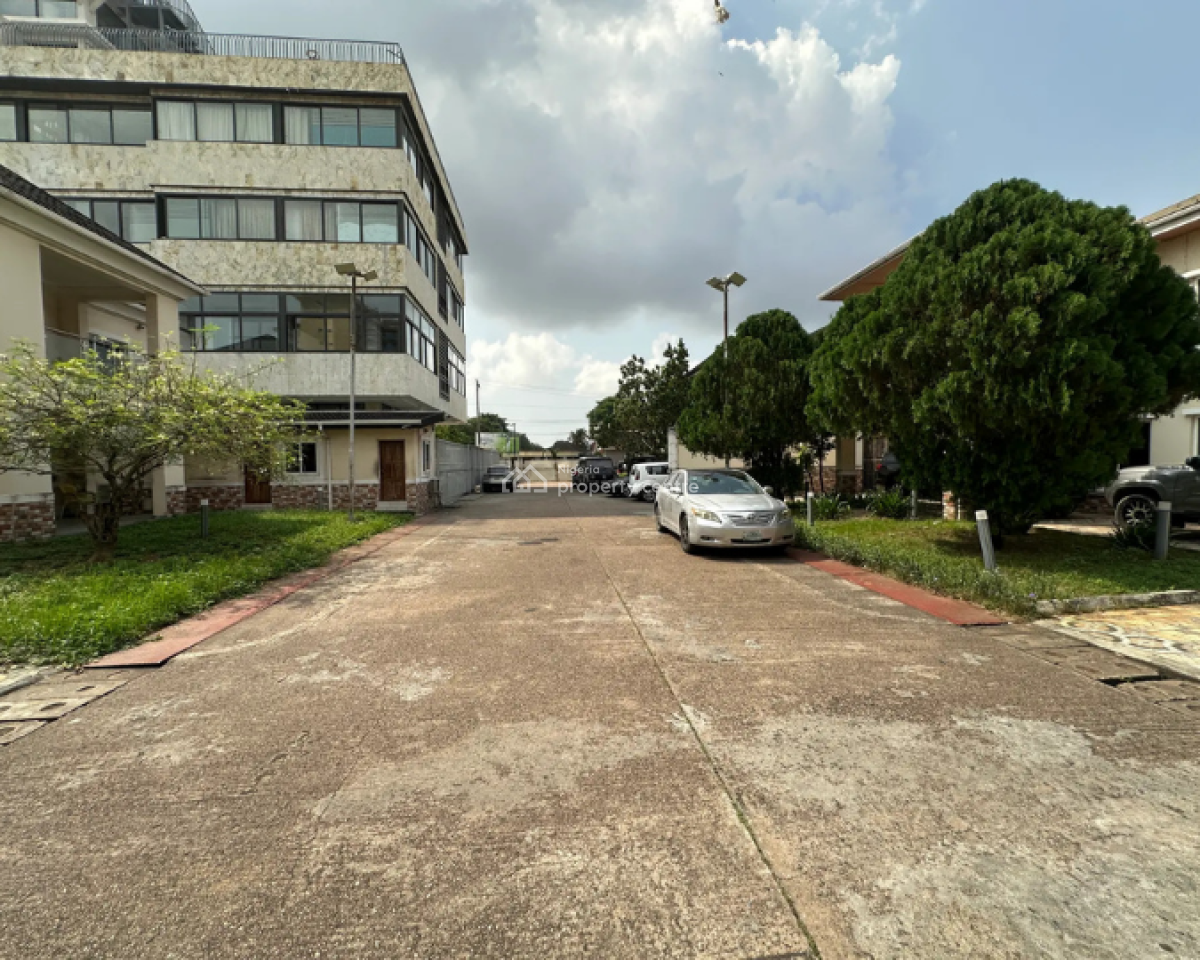 Executive  4-bedroom Duplex, Ikoyi, Lagos, Detached Duplex for Rent