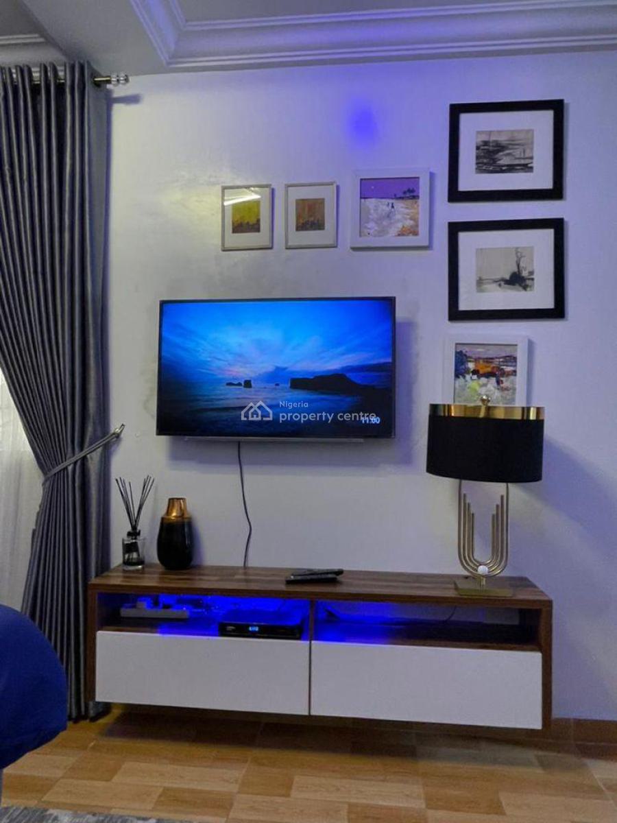 Cozy Studio Apartment, Freedom Way, Lekki Phase 1, Lekki, Lagos, Flat / Apartment Short Let