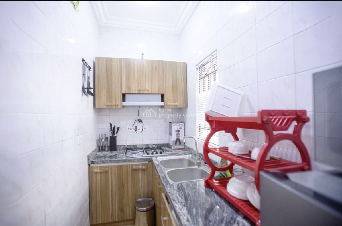 Cozy Studio Apartment, Freedom Way, Lekki Phase 1, Lekki, Lagos, Flat / Apartment Short Let