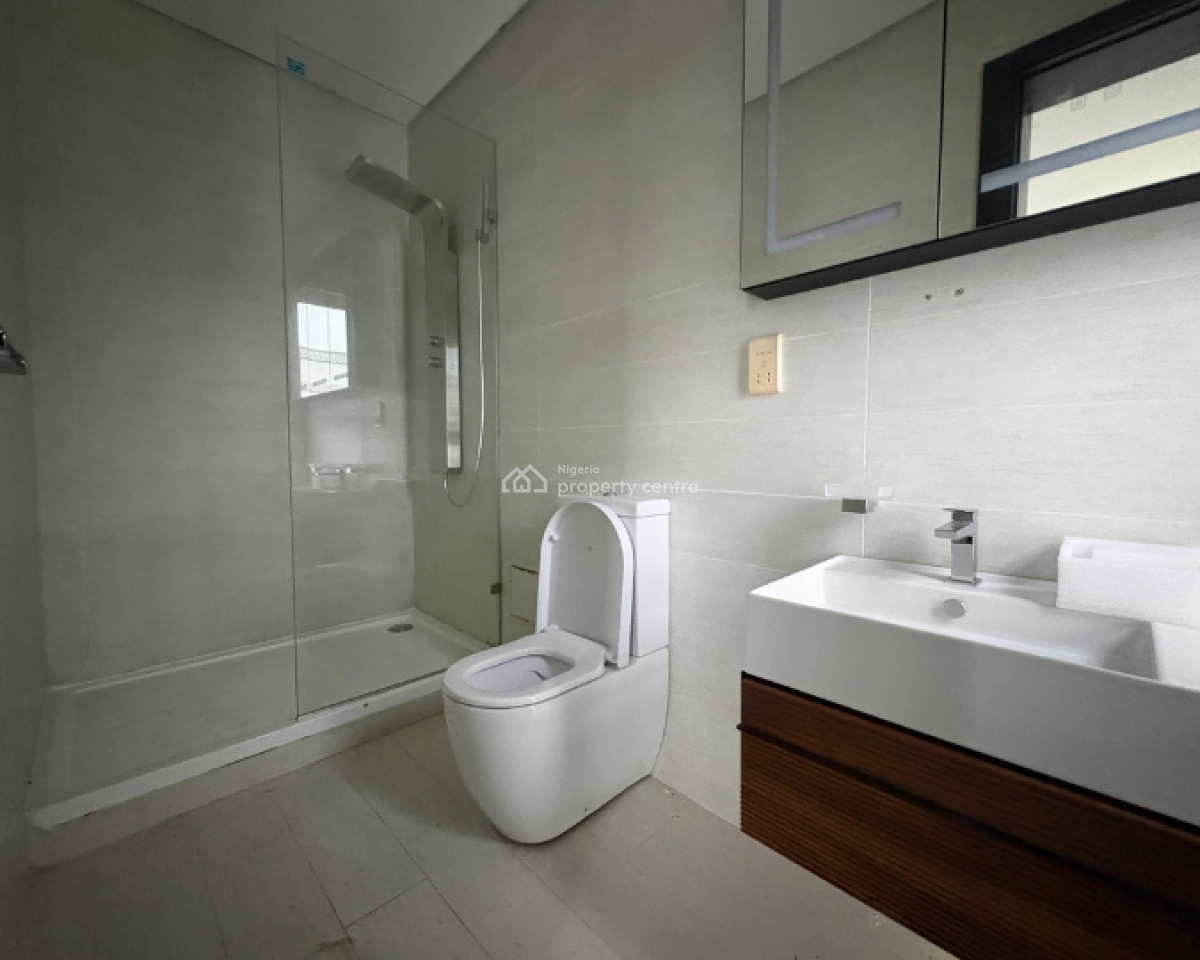 Executive 3-bedroom Apartment, Banana Island, Ikoyi, Lagos, Flat / Apartment for Rent