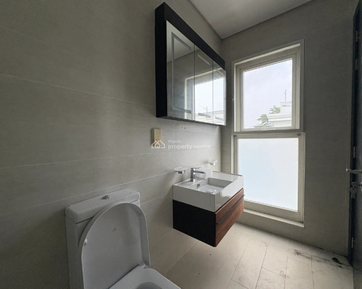 Executive 3-bedroom Apartment, Banana Island, Ikoyi, Lagos, Flat / Apartment for Rent