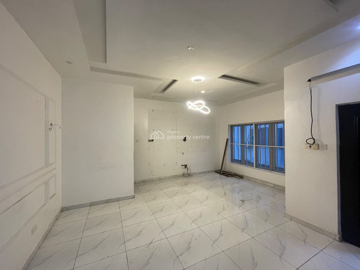 Clean 3 Bedroom Flat with Direct Access to Coastal Road, Salem, Ikate, Lekki, Lagos, Flat / Apartment for Rent