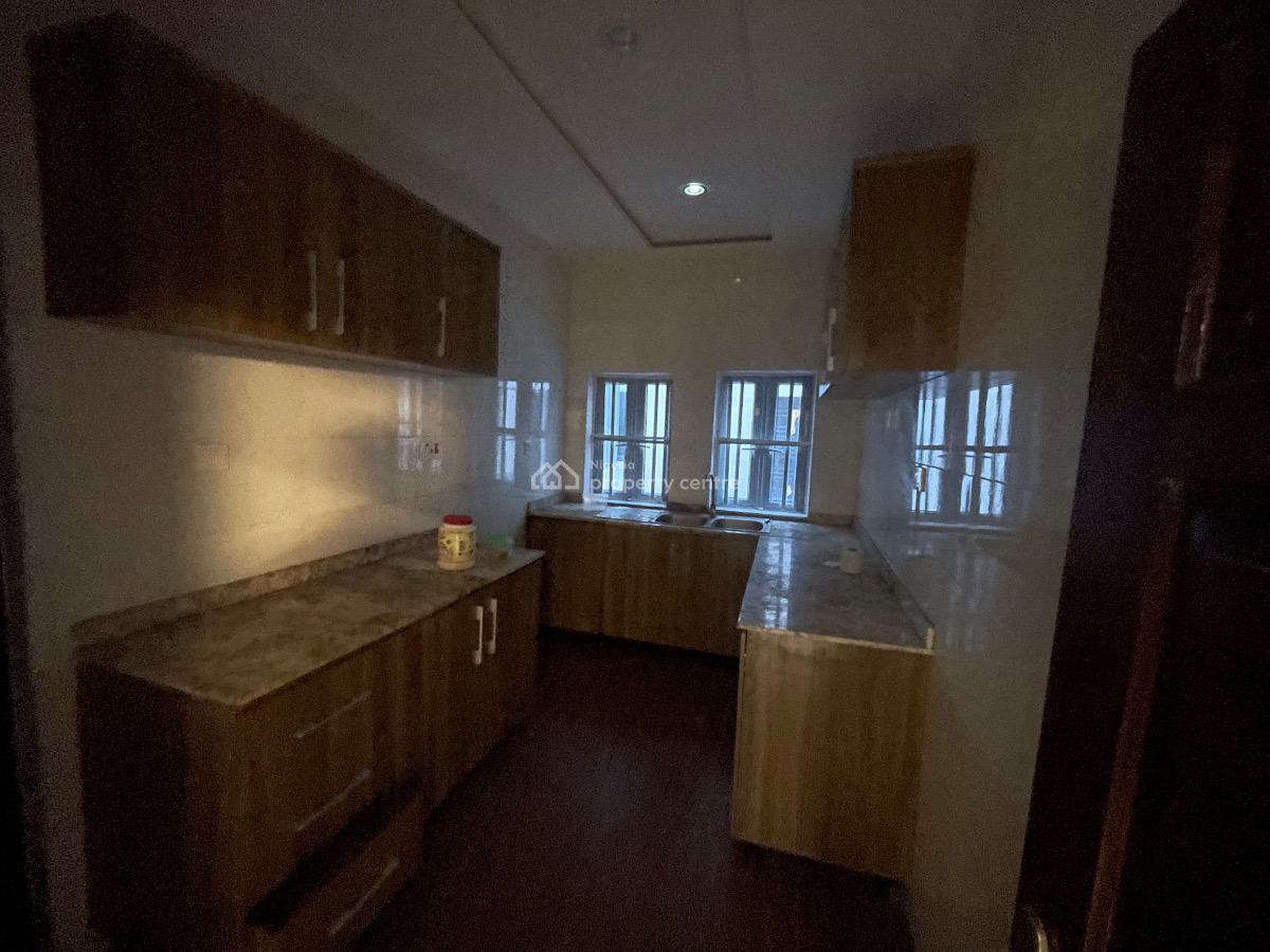 Clean 3 Bedroom Flat with Direct Access to Coastal Road, Salem, Ikate, Lekki, Lagos, Flat / Apartment for Rent