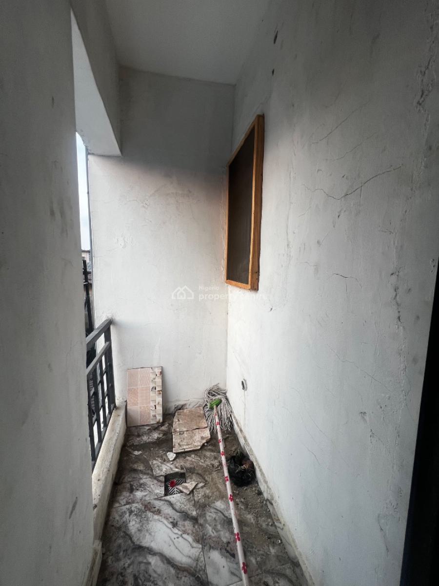 14 Years Lease Offer!!!, Onipanu, Onipanu, Shomolu, Lagos, Mini Flat (room and Parlour) for Sale