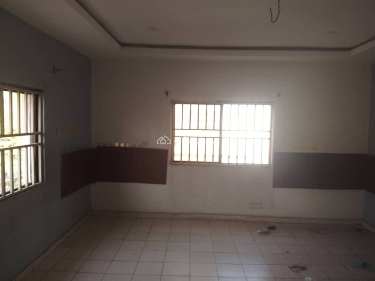 Excellent Spacious 1 Bedroom Apartment, 6th Avenue, Gwarinpa, Abuja, Flat / Apartment for Rent