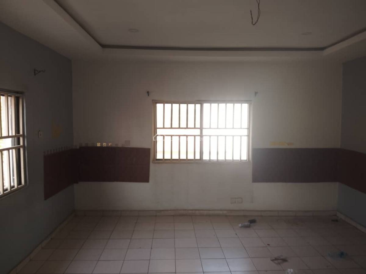 Excellent Spacious 1 Bedroom Apartment, 6th Avenue, Gwarinpa, Abuja, Flat / Apartment for Rent