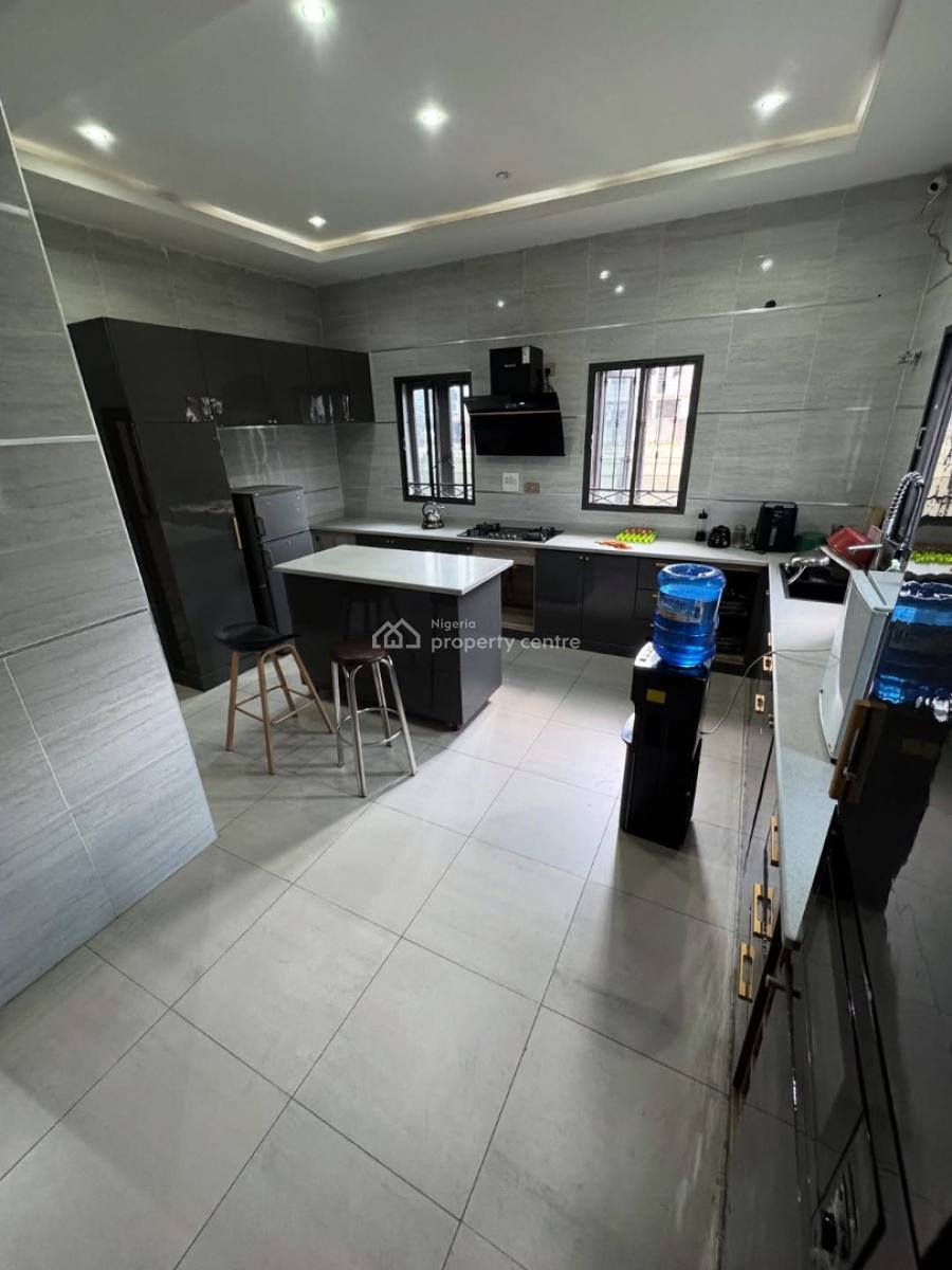 7 Bedroom Detached Duplex in an Estate, Sars Road, Port Harcourt, Rivers, Detached Duplex for Sale