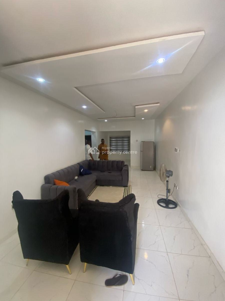 Beautiful 2bedroom (decent Location), Dawaki, Gwarinpa, Abuja, Flat / Apartment for Rent