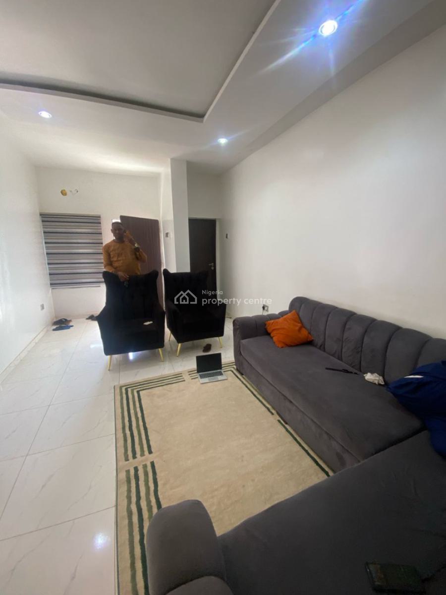 Beautiful 2bedroom (decent Location), Dawaki, Gwarinpa, Abuja, Flat / Apartment for Rent