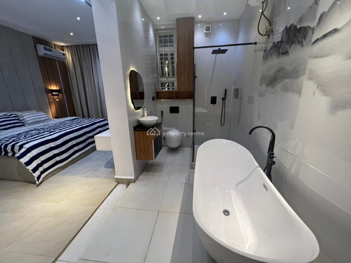 Luxurious Two Bedroom Apartment, Gwarinpa, Abuja, Flat / Apartment Short Let