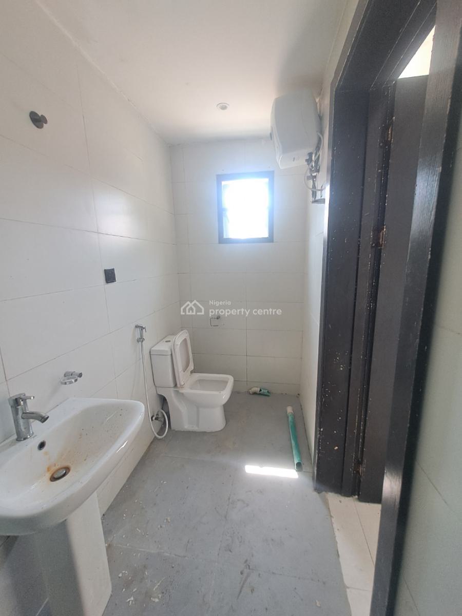 Well Built 2 Bedroom Apartment, Ikate, Lekki, Lagos, Flat / Apartment for Rent