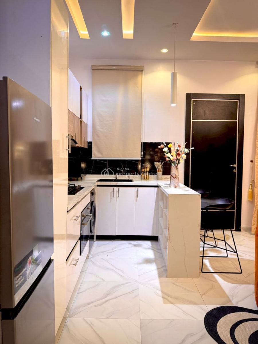 Brief    2 Bedroom Apartment at Abira Court Estate, Ikate, Lekki.  Fea, Ikate, Lekki, Lagos, Detached Duplex Short Let