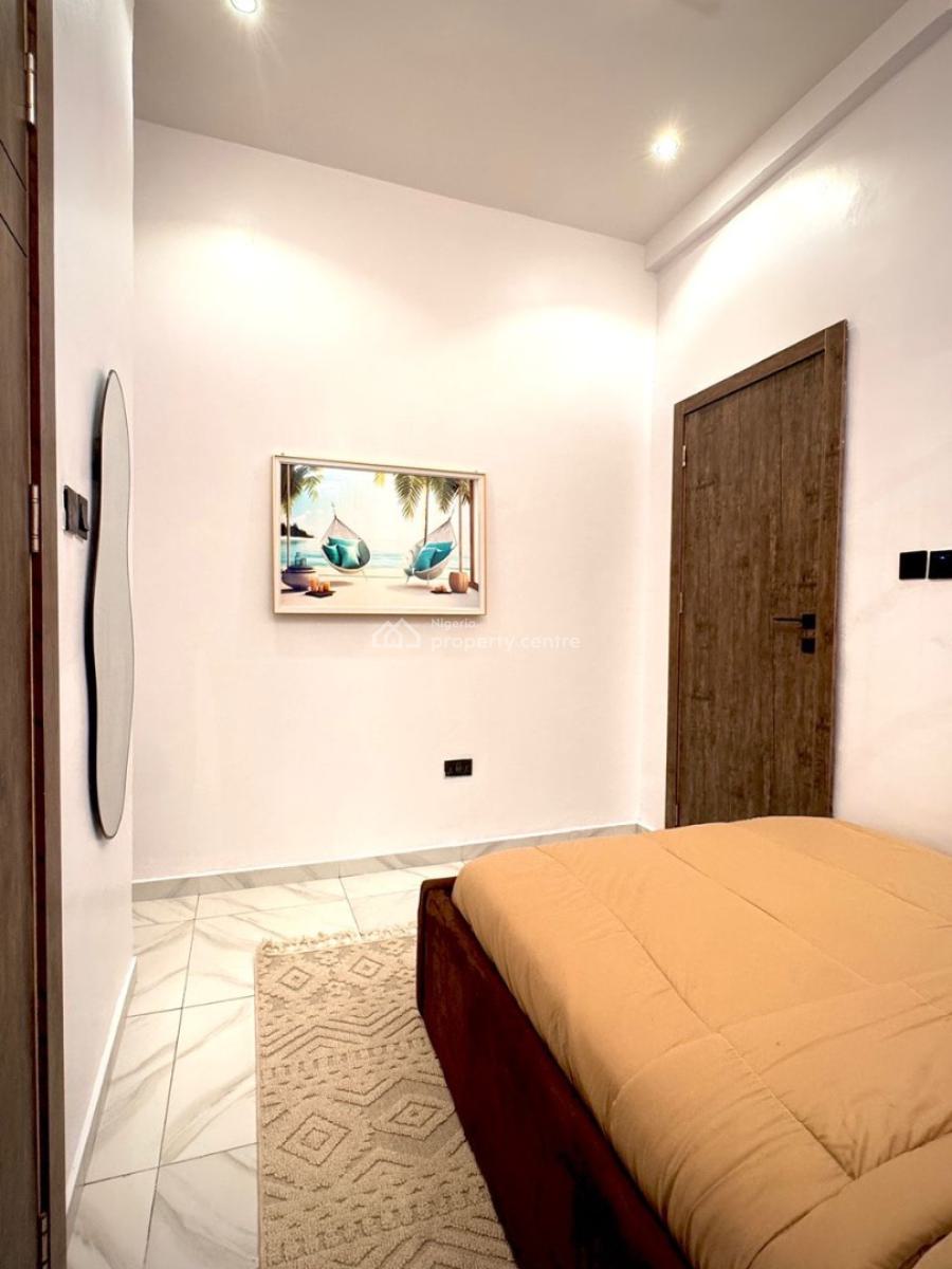 Brief    2 Bedroom Apartment at Abira Court Estate, Ikate, Lekki.  Fea, Ikate, Lekki, Lagos, Detached Duplex Short Let