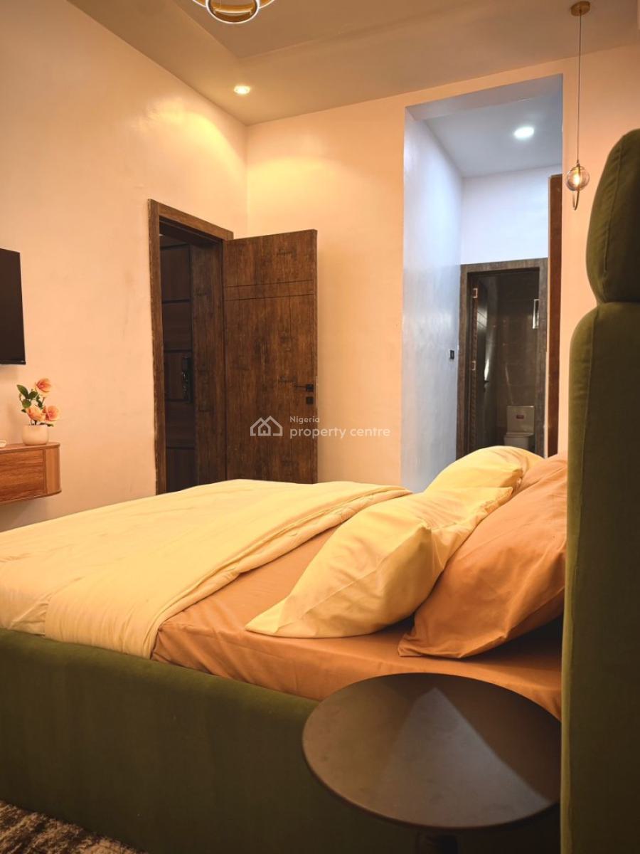 Brief    2 Bedroom Apartment at Abira Court Estate, Ikate, Lekki.  Fea, Ikate, Lekki, Lagos, Detached Duplex Short Let