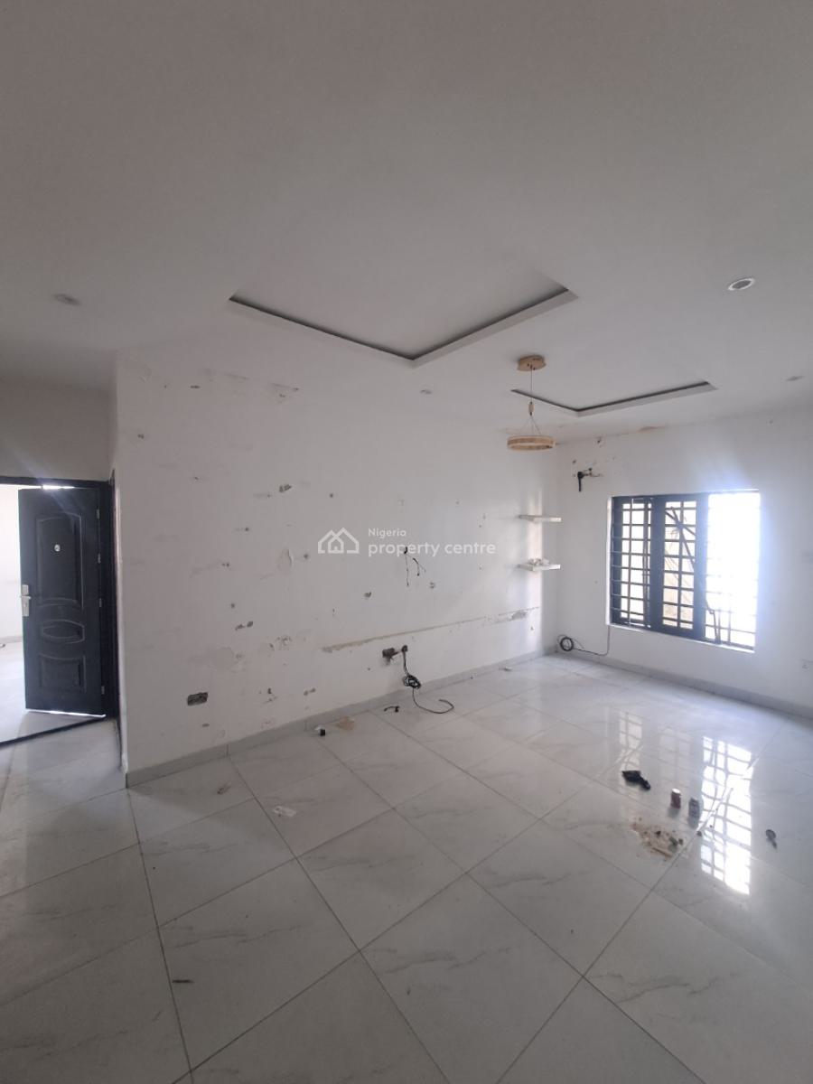 Well Built 2 Bedroom Apartment, Ologolo, Lekki, Lagos, Flat / Apartment for Rent