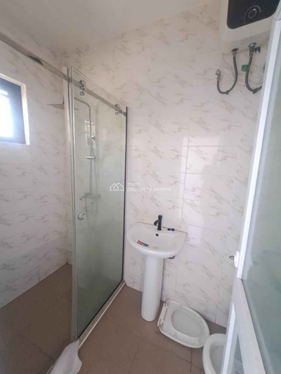 Well Built 2 Bedroom Apartment, Ologolo, Lekki, Lagos, Flat / Apartment for Rent