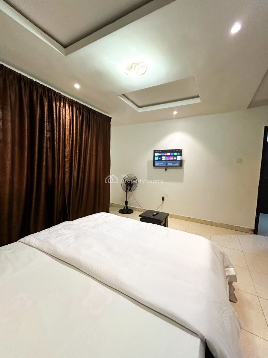 Luxury 3 Bedroom Service Apartment in a Beautiful Estate, 3a Salvation Close River Valley Estate, Ojodu Berger, Ojodu, Lagos, Detached Duplex Short Let