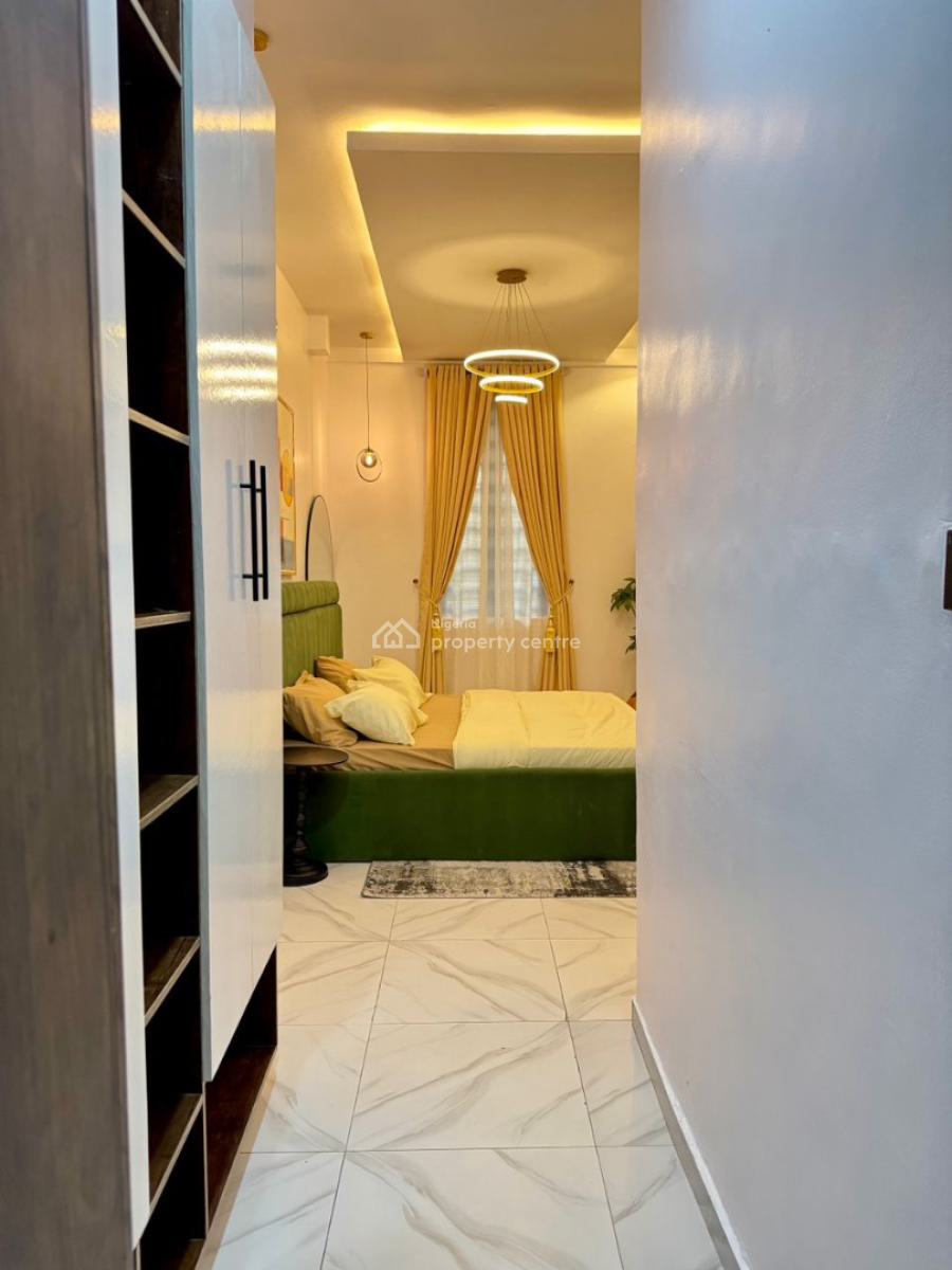 Luxurious 2 Bed Apartment with Pool,gym and Snooker  Board, Ikate, Lekki, Lagos, Terraced Duplex Short Let