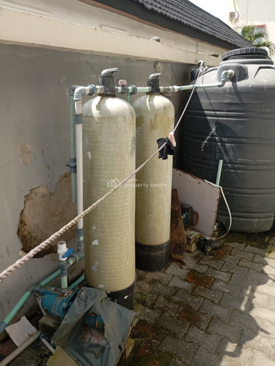 Spacious 1 Bedroom Apartment, Off Admiralty Way, Lekki Phase 1, Lekki, Lagos, Mini Flat (room and Parlour) for Rent