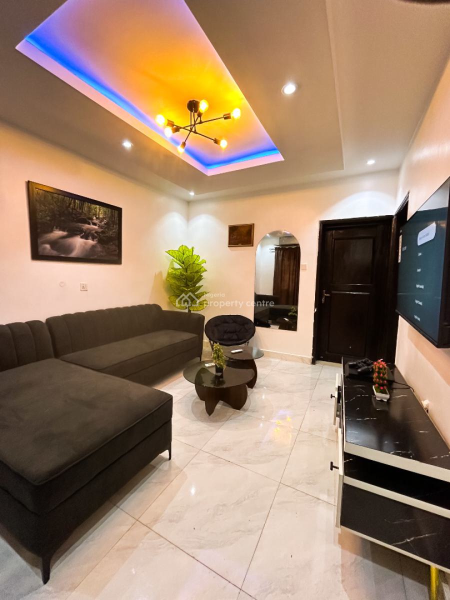 1 Luxury Bedroom Service Apartment, 3a Salvation Close River Valley Estate, Ojodu Berger, Ojodu, Lagos, Mini Flat (room and Parlour) Short Let