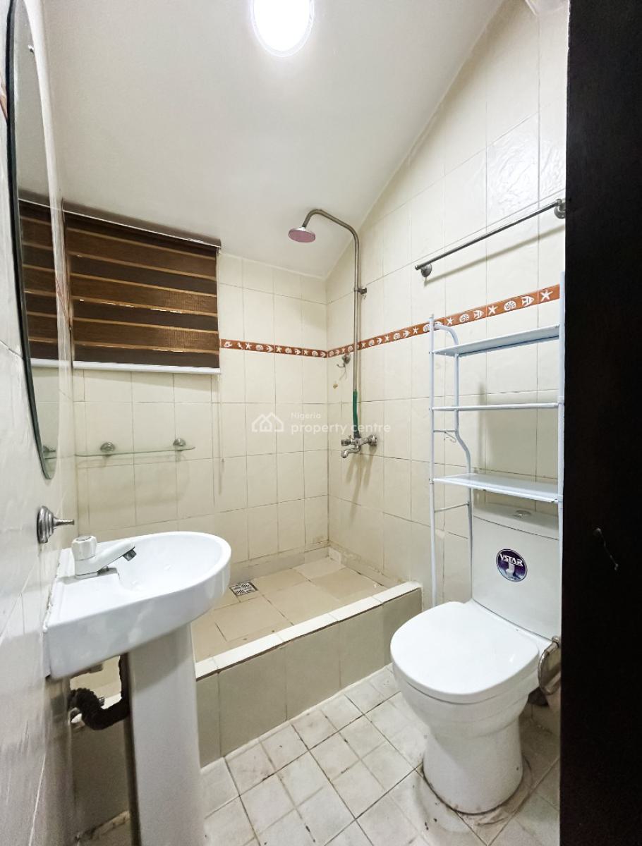 1 Luxury Bedroom Service Apartment, 3a Salvation Close River Valley Estate, Ojodu Berger, Ojodu, Lagos, Mini Flat (room and Parlour) Short Let