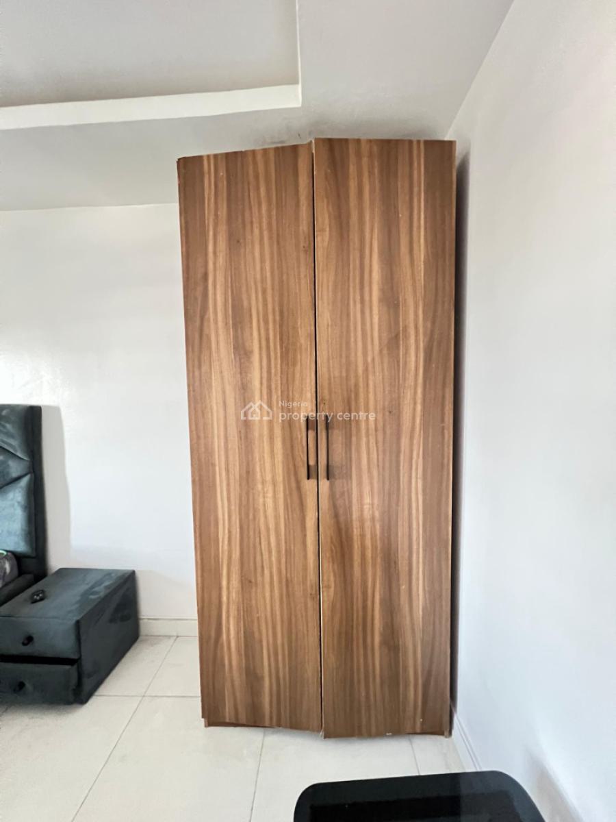 Partly Furnished 2 Bedroom Apartment with Elevator, Lekki Phase 1, Lekki, Lagos, Flat / Apartment for Sale