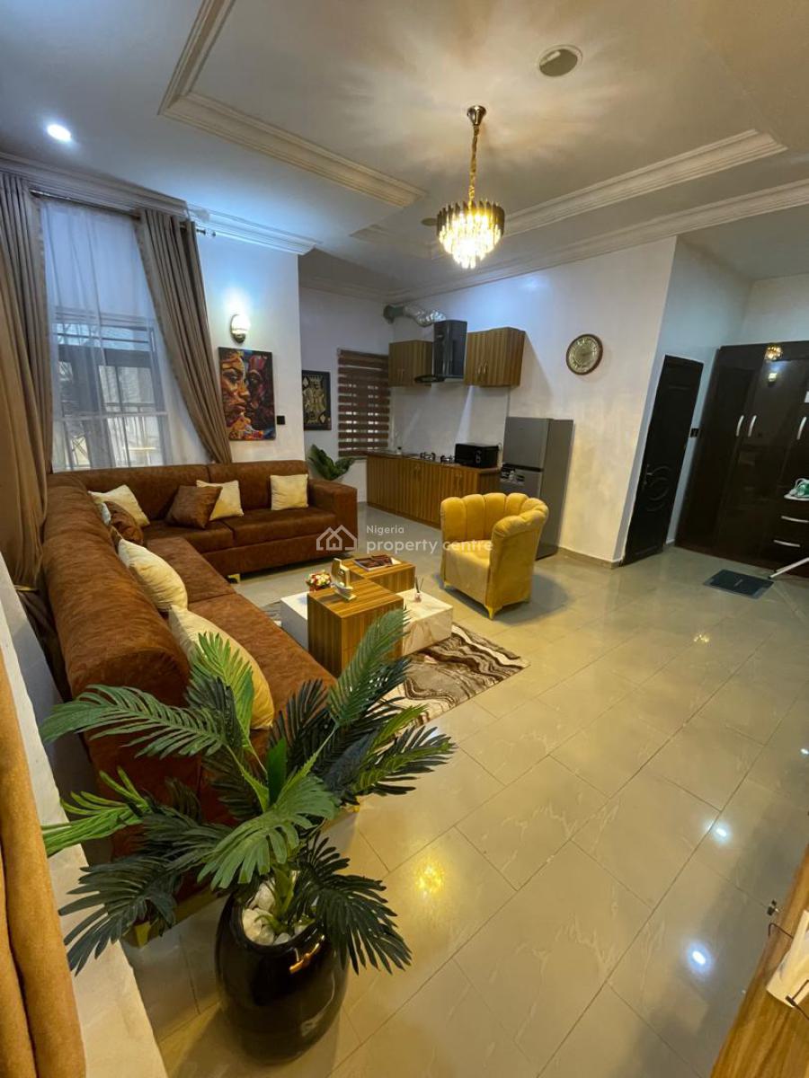 Cozy, Comfort Mini Flat Prestige Prime Living, Bera Estate, Chevron, Lekki Expressway, Lekki, Lagos, Mini Flat (room and Parlour) Short Let