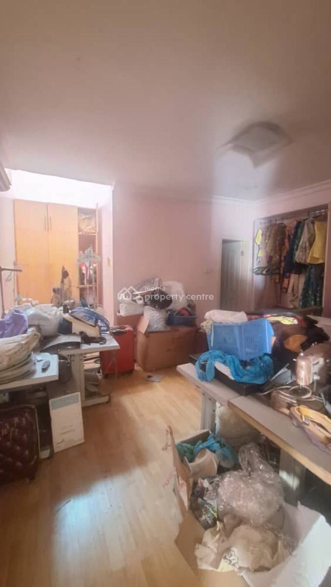 Spacious 3bedroom, Lekki Phase 1, Lekki, Lagos, Semi-detached Duplex for Rent