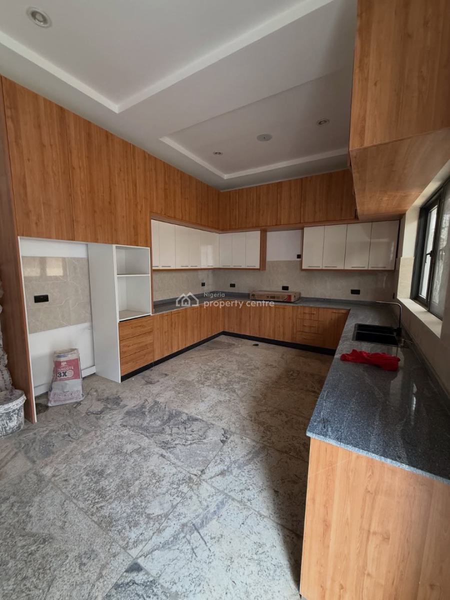 Opulent 5bedroom Detached Duplex with a Bq, Gaduwa, Abuja, Detached Duplex for Sale