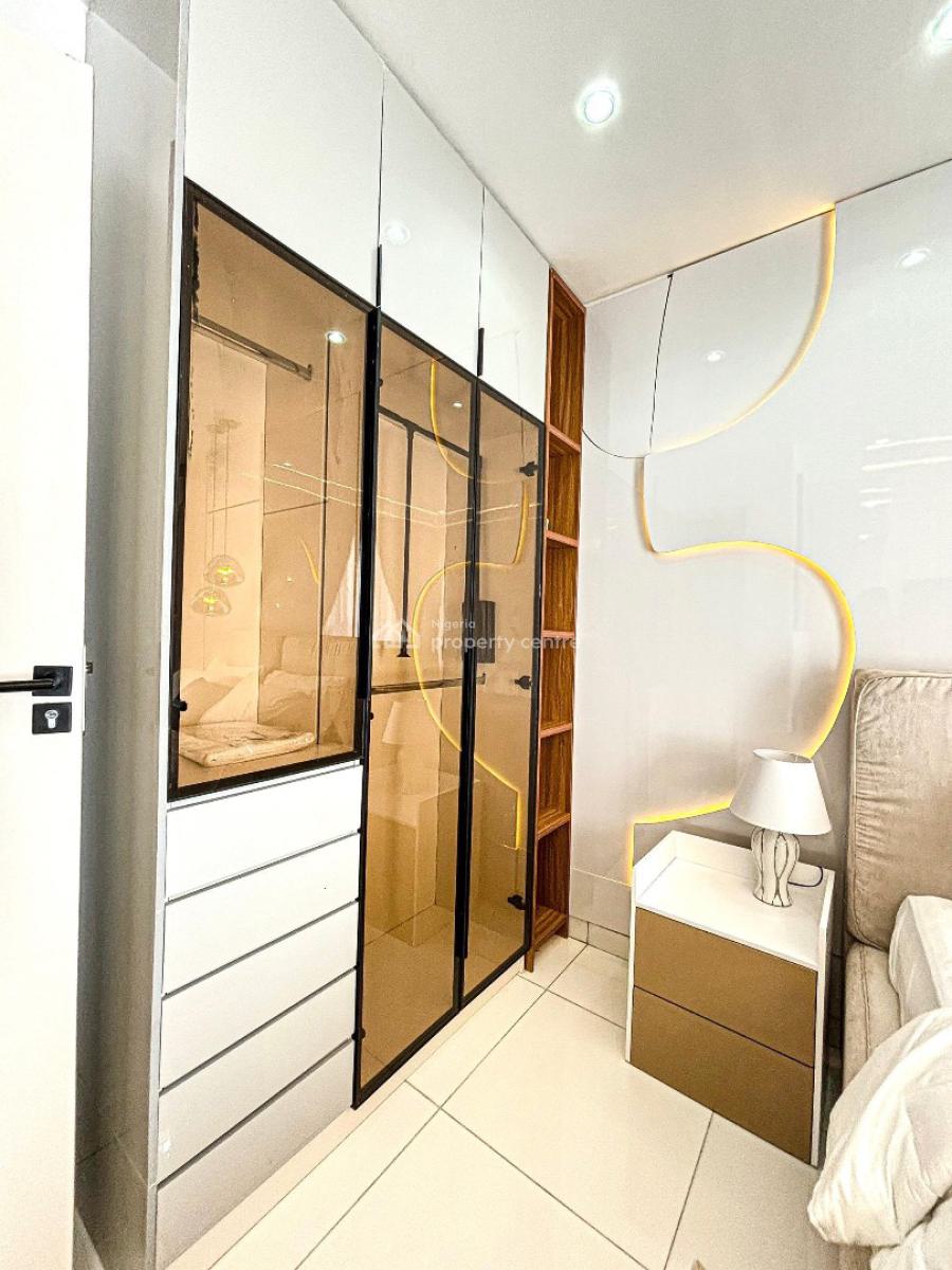 2 Bedroom Seaview Apartment with Balconies,ps5,snooker Board and Pool,, Lekki Phase 1, Lekki, Lagos, Flat / Apartment Short Let