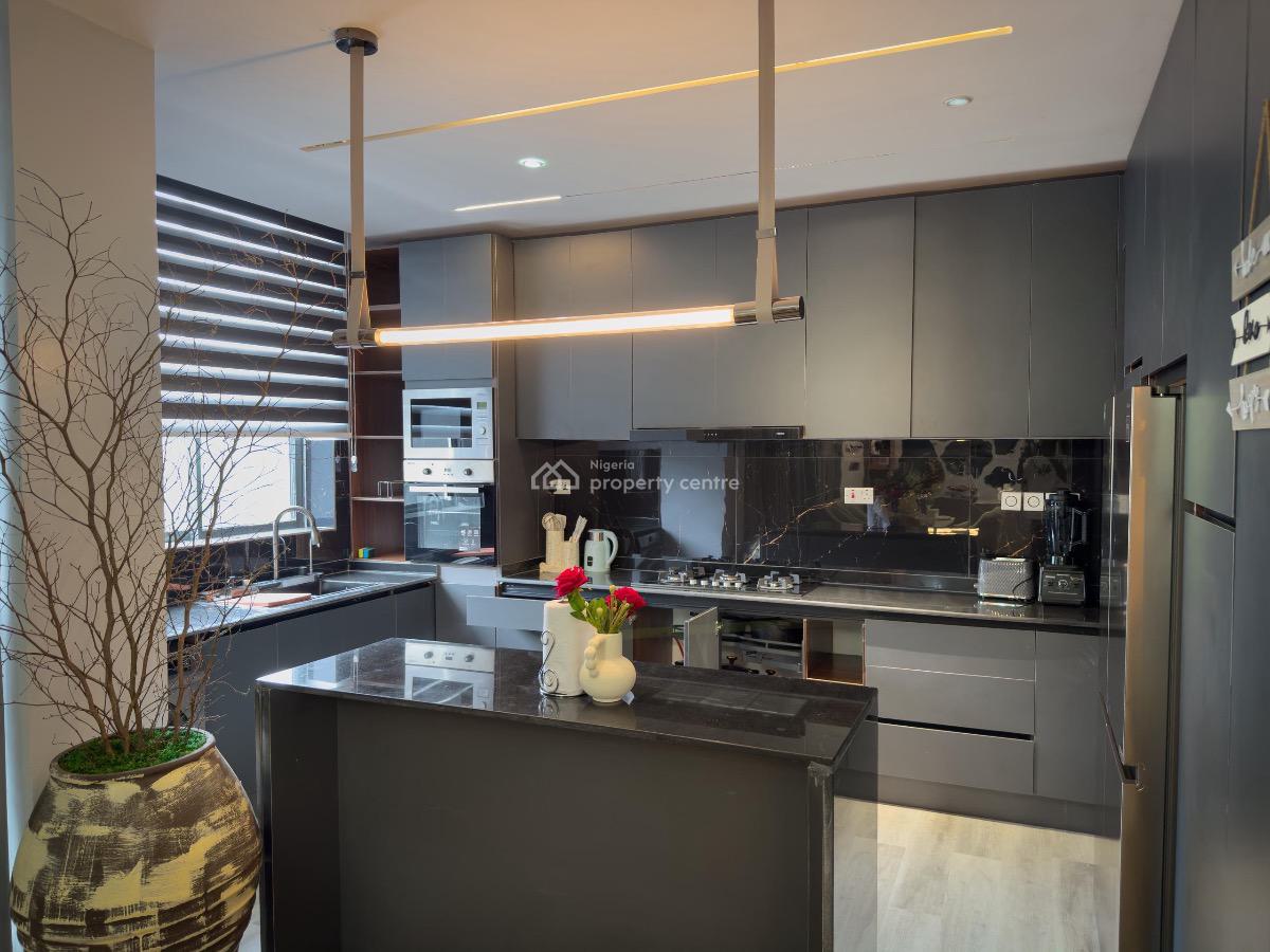 2 Bedroom Seaview Apartment with Balconies,ps5,snooker Board and Pool,, Lekki Phase 1, Lekki, Lagos, Flat / Apartment Short Let