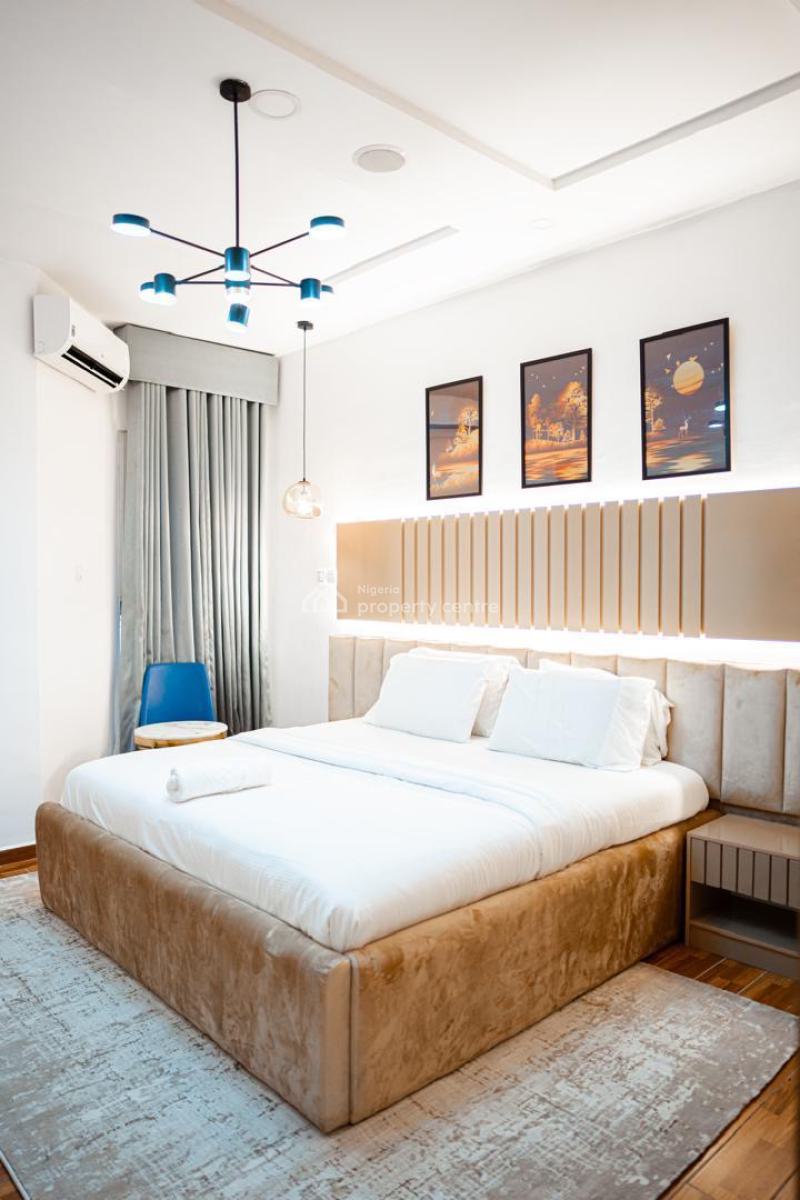 Our Luxurious Three Bedroom Apartment with Ps5, Pool and Gym., Lekki Phase 1, Lekki, Lagos, Flat / Apartment Short Let