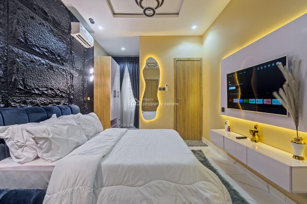 Brand New Luxury 2 Bedroom with Swimming Pool,  Gym,  Ps5, Tennis  a, Victoria Island (vi), Lagos, House Short Let